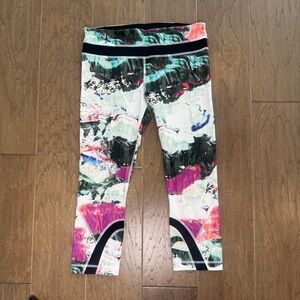Lululemon Multicolor Abstract Leggings